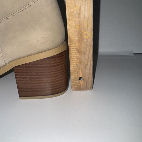 Skechers Boots Tan Beige Platform Size 10 Medium Mid Calf Platform Square Toe - Picture 9 of 11